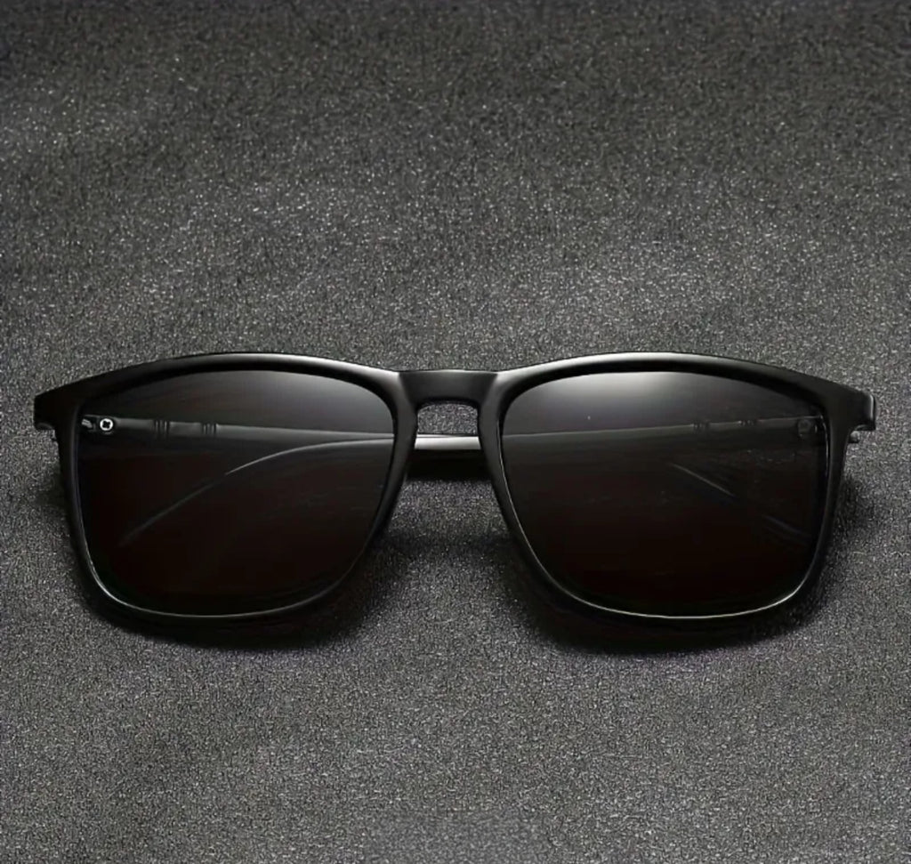 Retro Glasses- Classic Brown/Black Vintage Eyewear